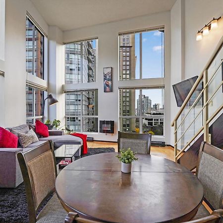 Stunning Loft In Yaletown With Panoramic City Views Apartment Vancouver Exterior photo